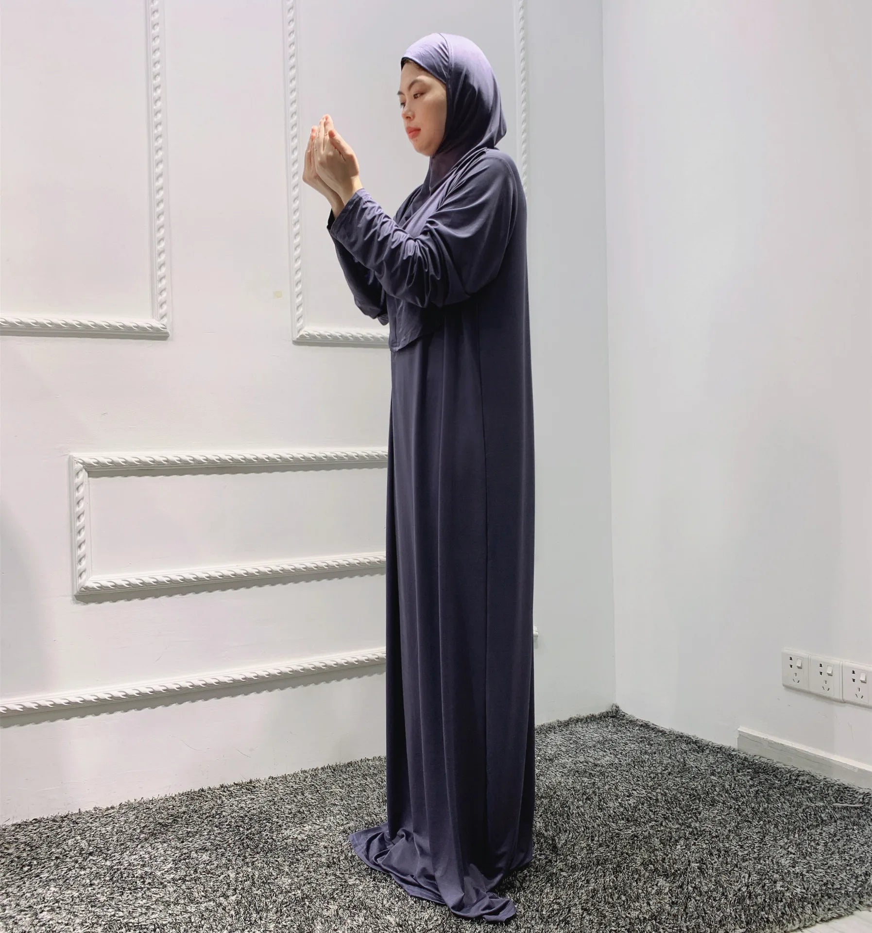 Abaya Coranique Gris Taille unique chez Abaya ma boutique