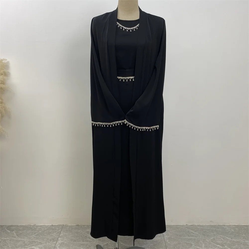 Abaya de Soiree Noir (2 chaînes) chez Abaya ma boutique