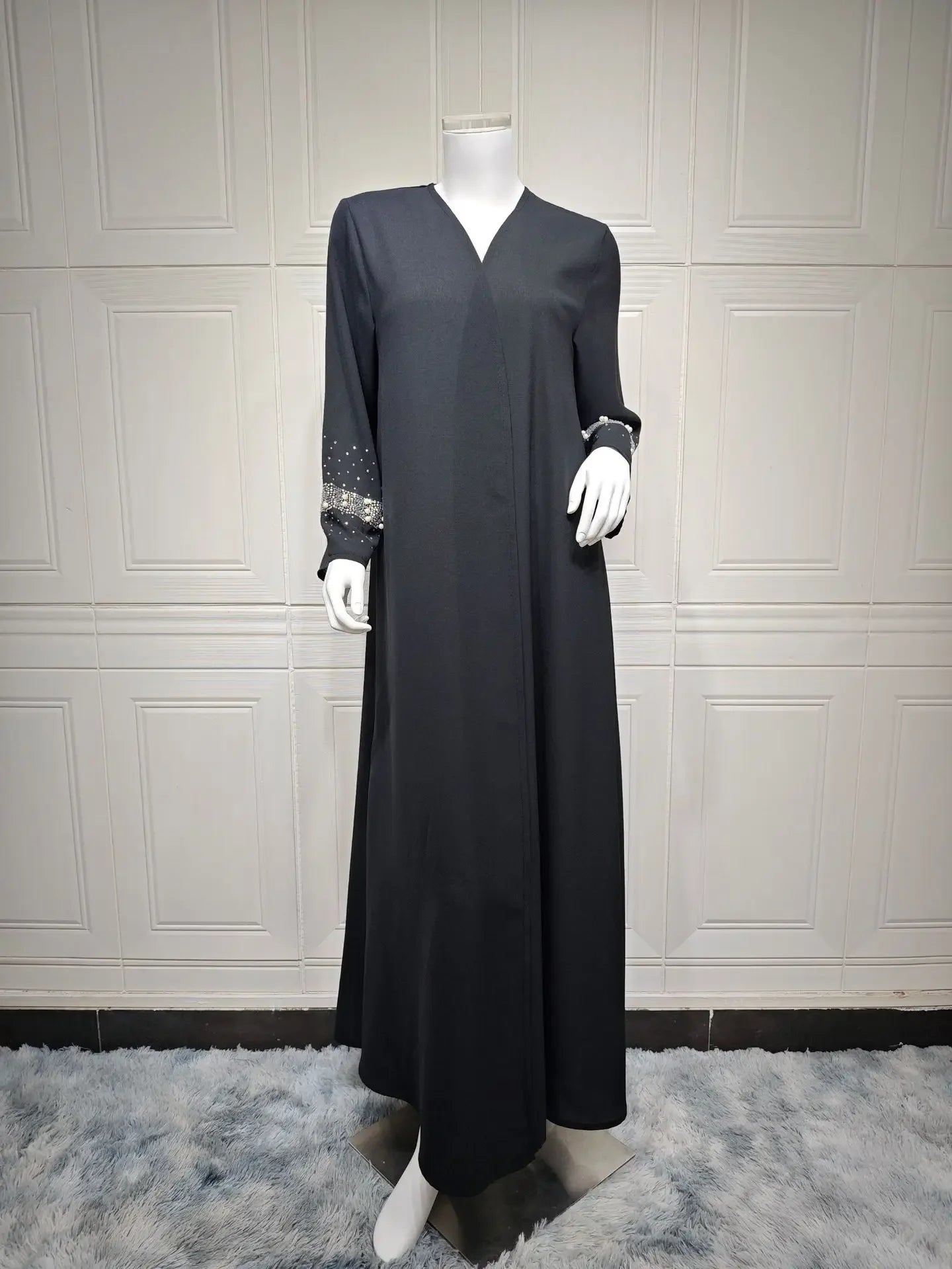 Abaya Noir Strass (avec Echarpe) chez Abaya ma boutique