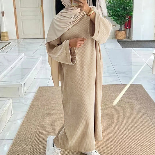 Abaya Coupe Droite Beige chez Abaya ma boutique