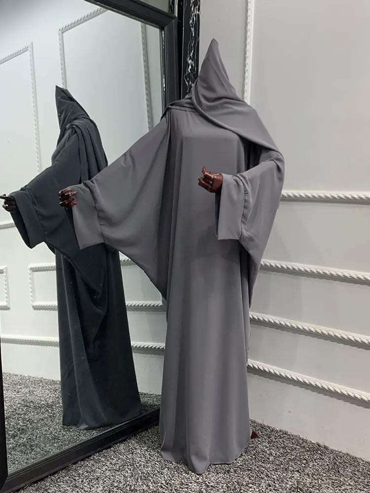 Abaya Priere (avec Hijab) gris avec écharpe taille unique chez Abaya ma boutique