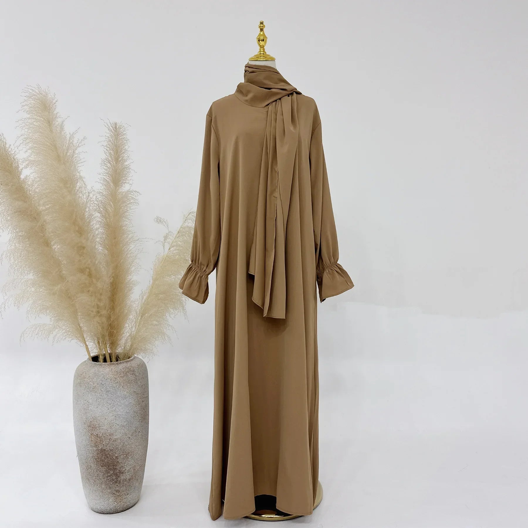 Abaya Voile Integré Kaki chez Abaya ma boutique